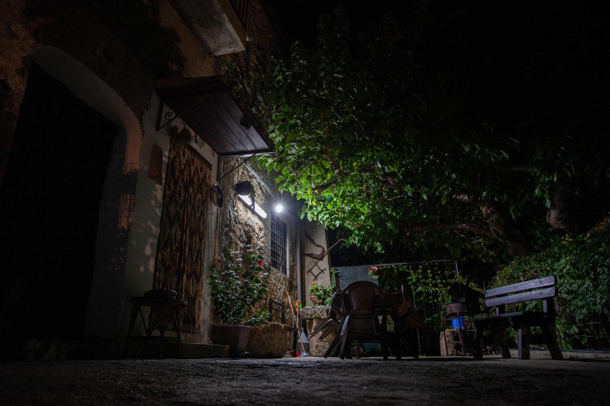 Casa Vacanze Fondaco Di Scillato Scillato  ภายนอก รูปภาพ